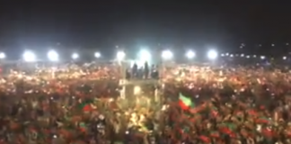 Imran Khan arrives in Karachi Jalsa