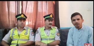 KP Traffic Warden Police Rasheed Khan and Asif Raza talk to Newstalks Multimedia news network while on training in Kohat (07.11.18)